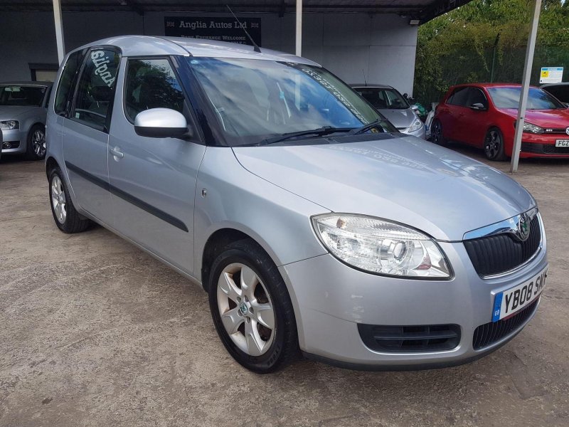 SKODA ROOMSTER 1.6 2 5dr